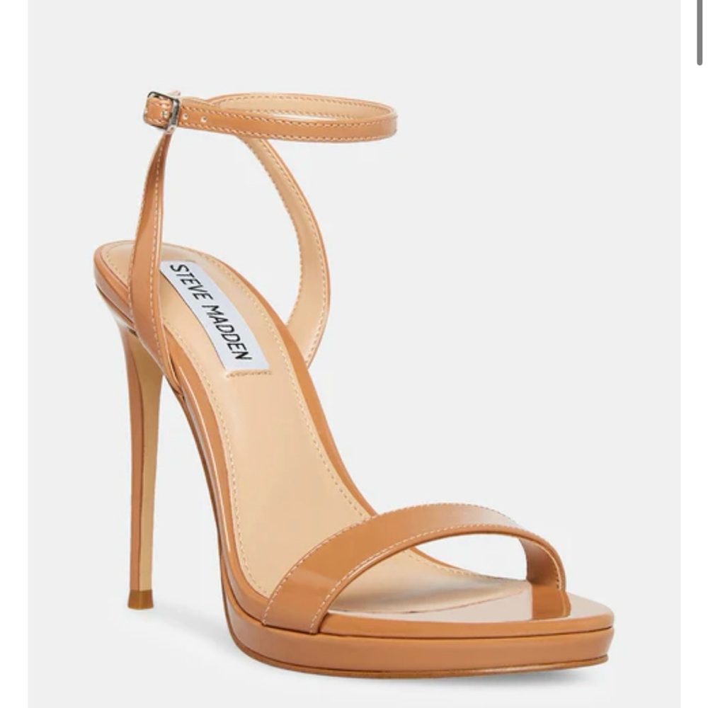 Steve Madden 6.5 Wafer Tan Patent Heels